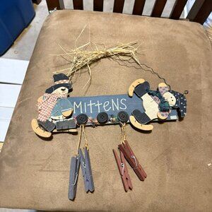 Mittens Holiday Decor - Snowman